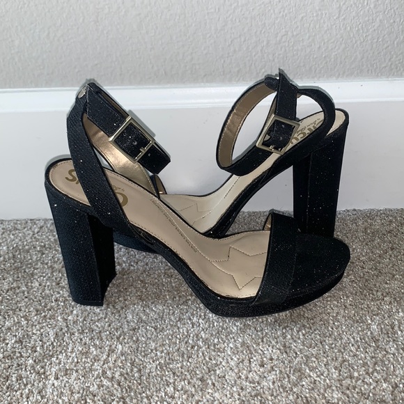 👠 Black Sparkly Heels! 👠 - Picture 1 of 2